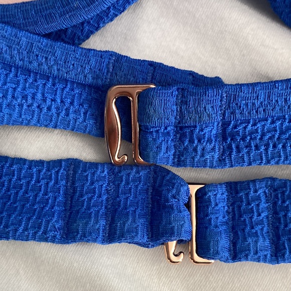 Shade & Shore Cobalt Bathing Suit Top - Picture 6 of 7